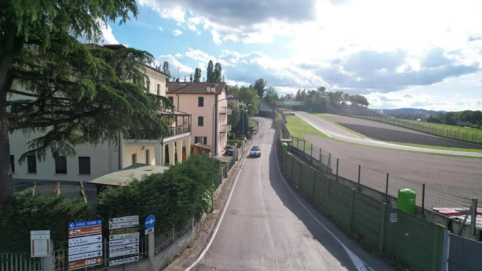 Tra Autodromo E Natura Imola Italy